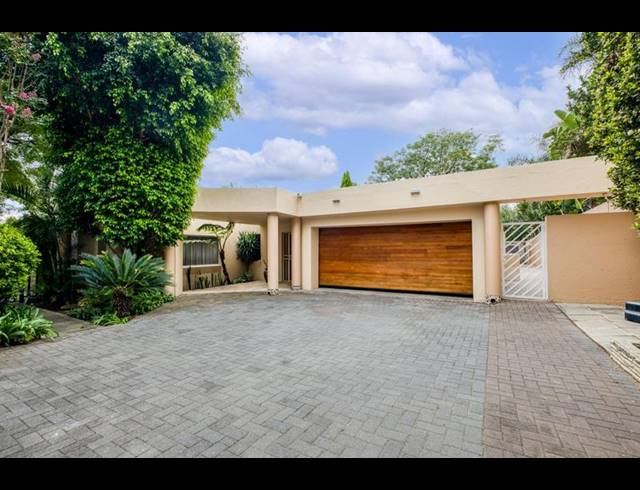 3 BEDROOM HOUSE FOR SALE IN LONEHILL